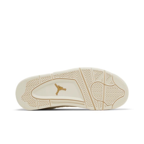 New - Nike woman’s Jordan 4 Retro metallic gold - Picture 3 of 9
